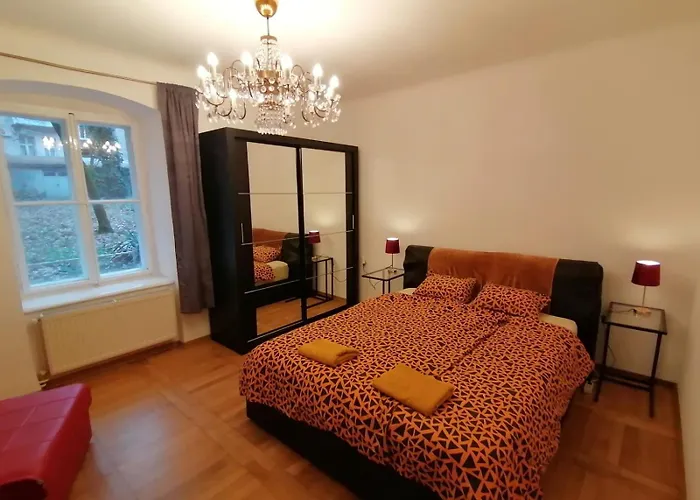 Zagreb Botanical Garden Budget Apartment